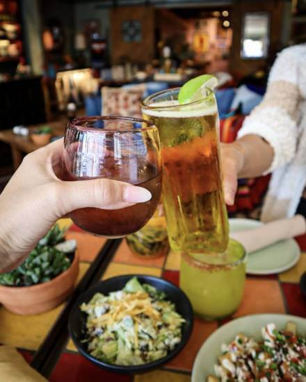 Your Guide to Happy Hours in Laguna Beach