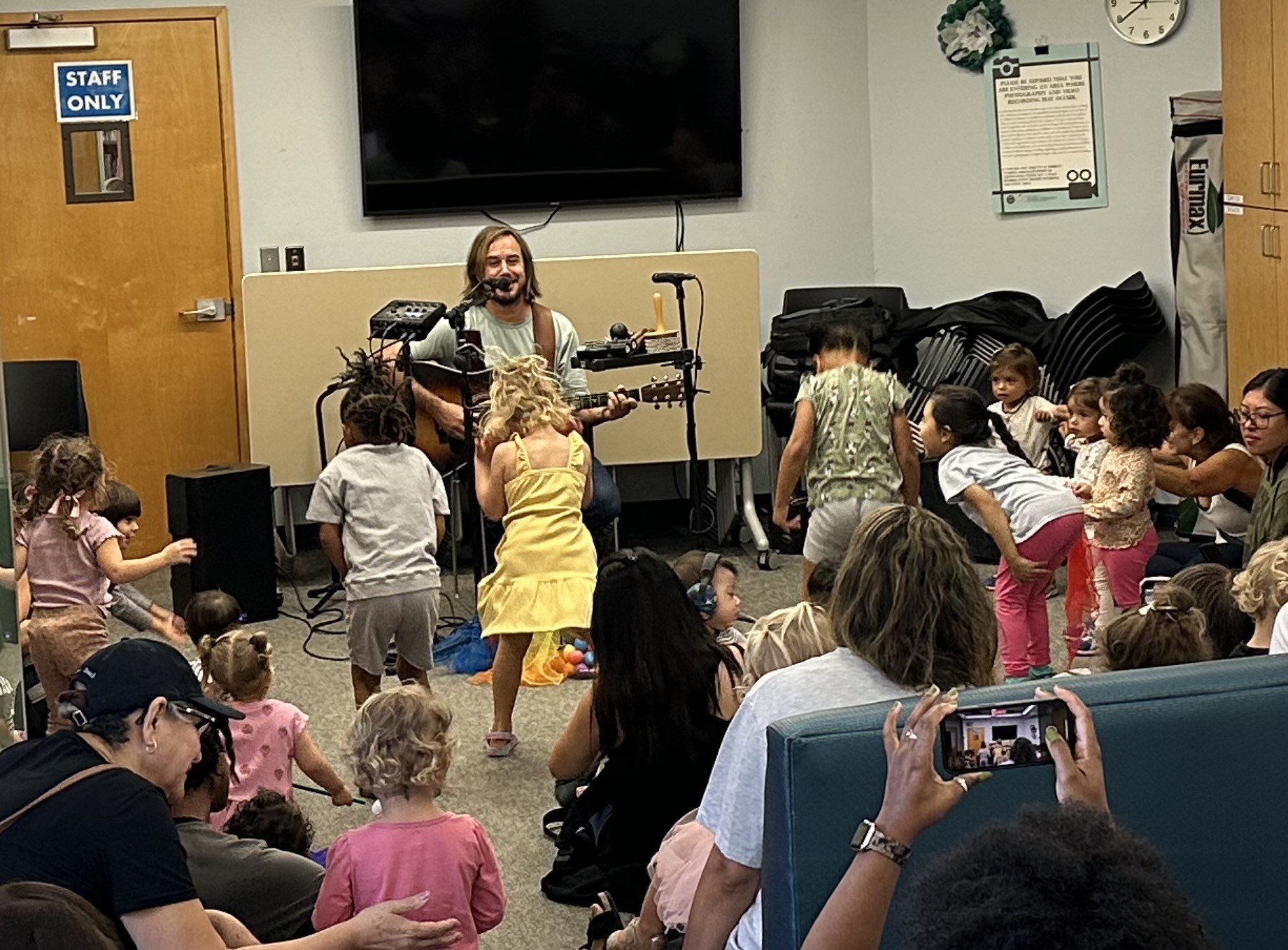 Laguna Live! – More free kids programs.