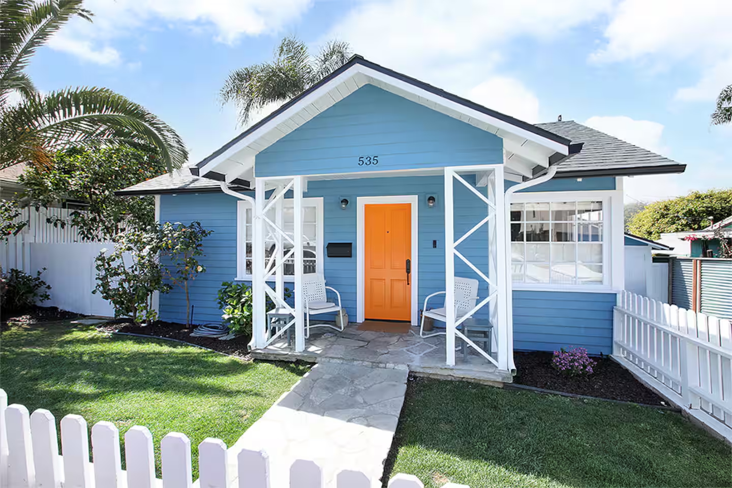 Inn Through the Orange Door