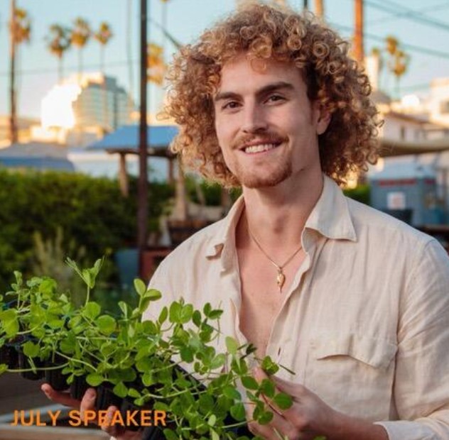 Home CreativeMornings OC: Competition in Nature with Ricky Rietjens @ Rivian South Coast Theater