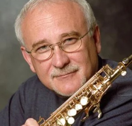 Home Laguna Live! presents Douglas Masek